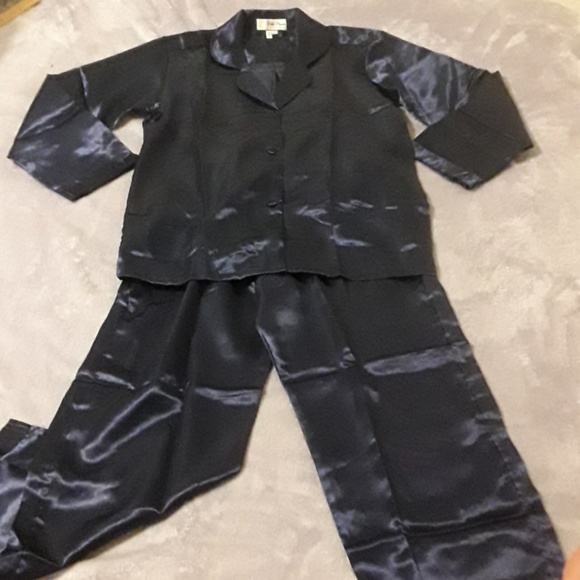 golden dragon Other - Golden dragon m. 100% silk dark blue pajamas